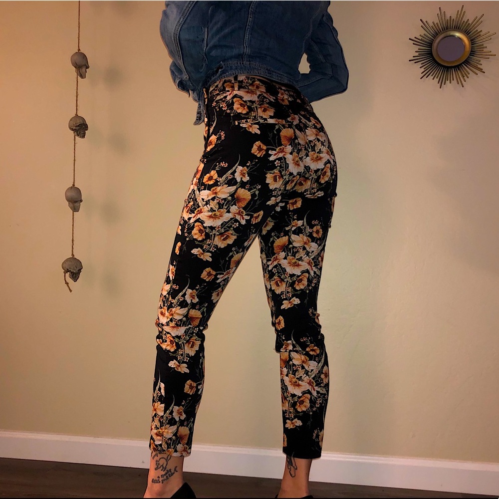 Floral Print Pant
